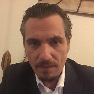 Picture of Yuri Tapia Ribas